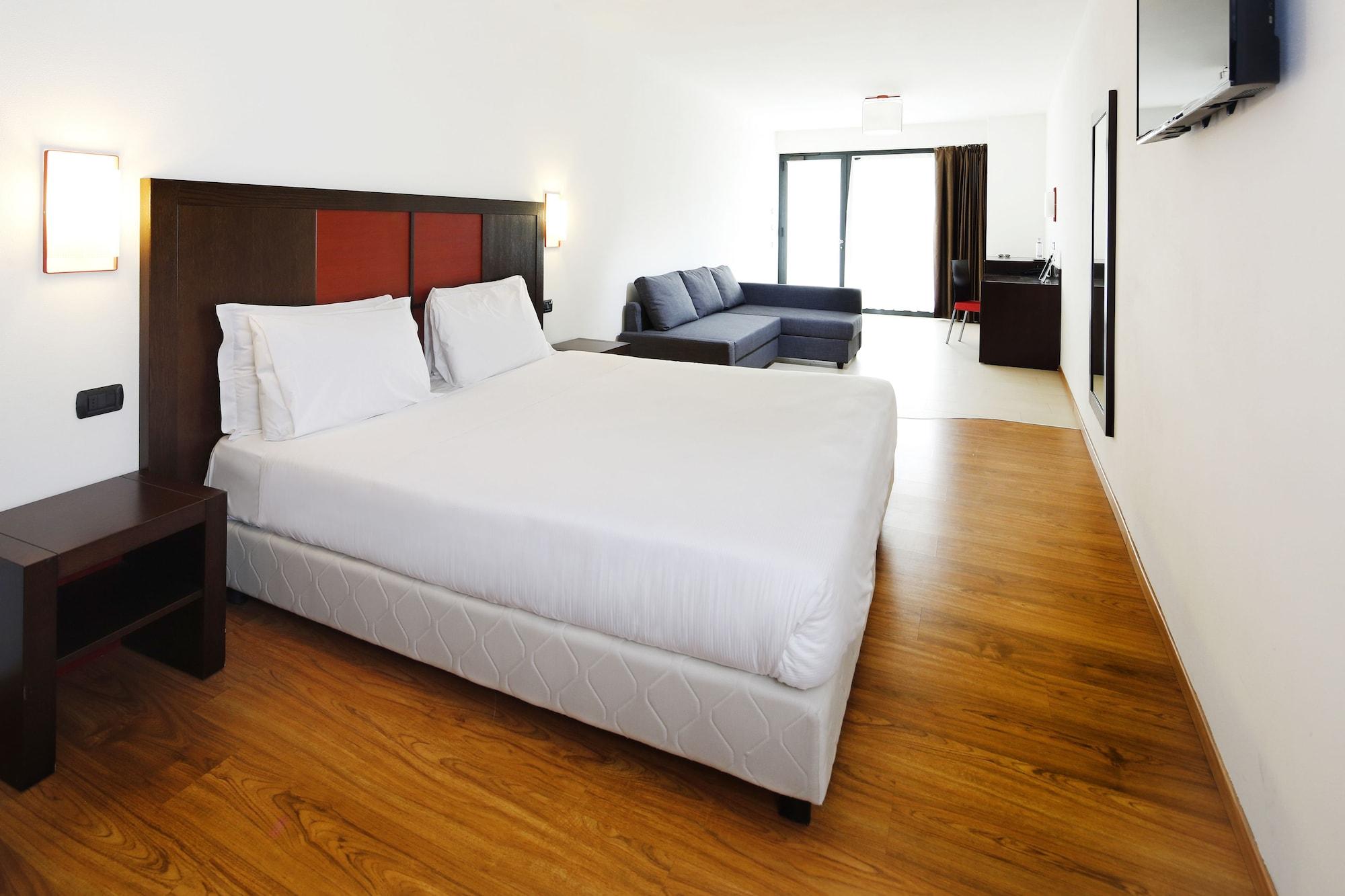 Hotel Holiday La Marca Villorba Esterno foto